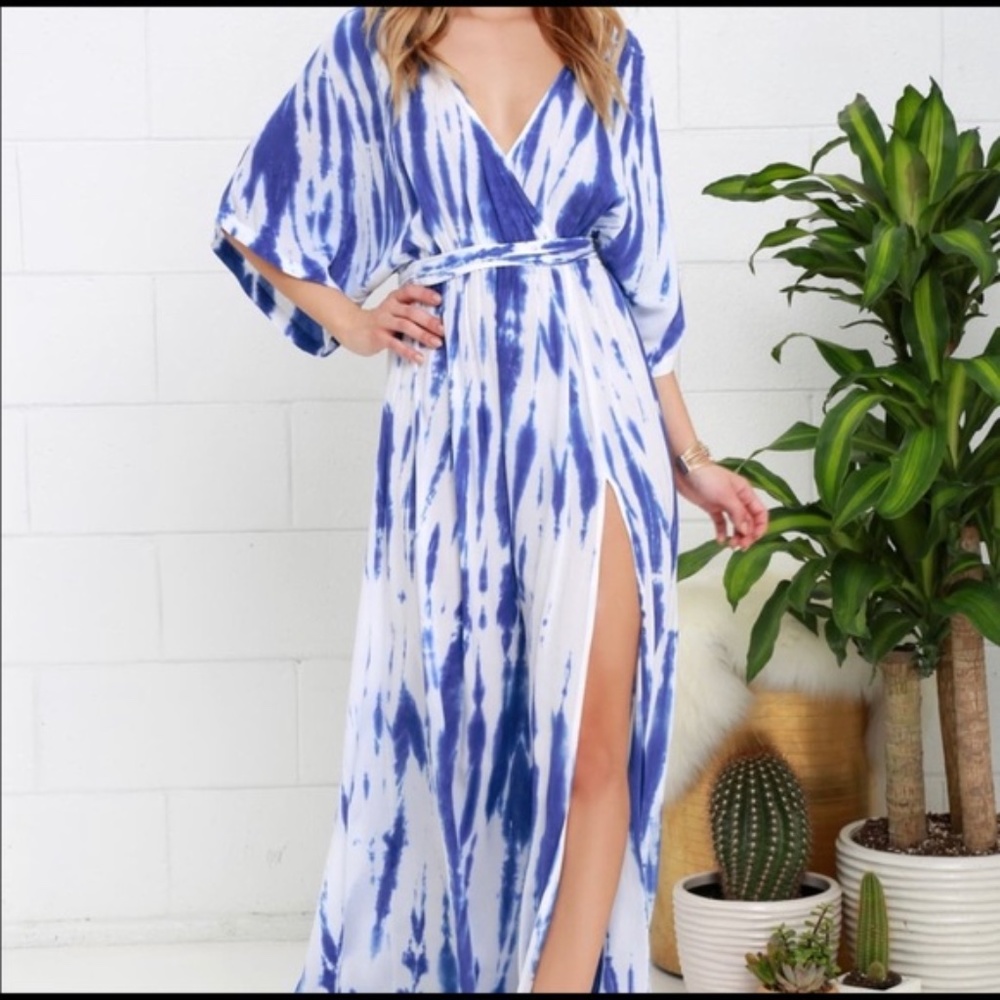Lulu's Tie-dye Maxi Dress